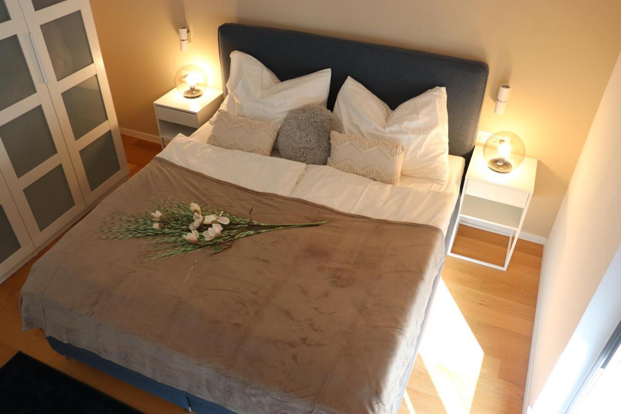 Meerbrise - Luxury Villa Banjole Bagian luar foto