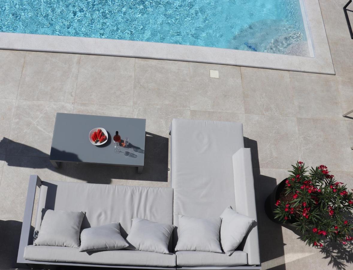 Meerbrise - Luxury Villa Banjole Bagian luar foto